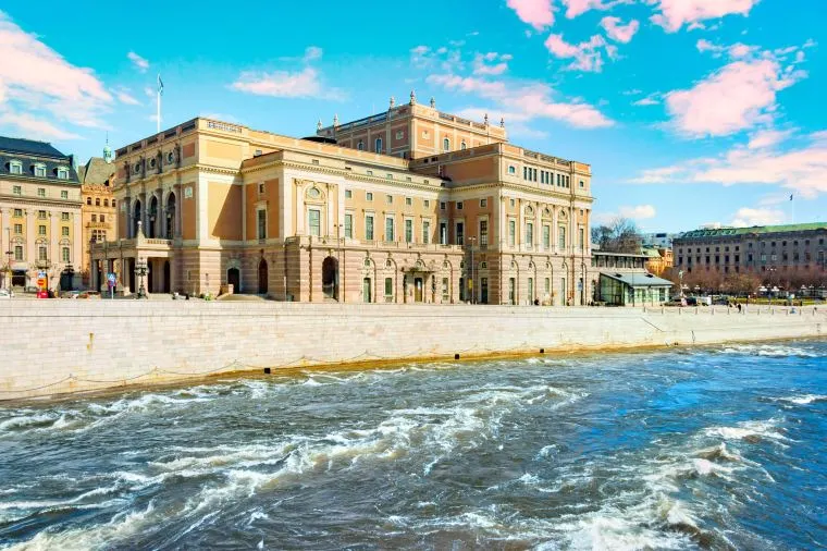 瑞典氣溫 - 瑞典皇家歌劇院