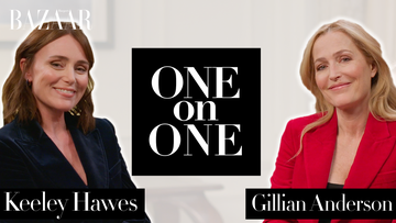 gillian anderson and keeley hawes