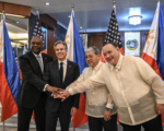美拟斥资5亿援助菲律宾 重申抗共安全承诺