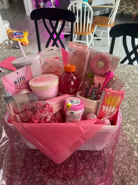 50+ Christmas Gift Basket Ideas for Friends and Family - HubPages Cute Friend Basket Gifts, Gift Basket Pink Theme, Self Care Basket For Best Friend, Baskets To Make Your Best Friend, Bsf Birthday Basket, Friend Basket Ideas Birthday, Bday Basket Ideas For Her, Pink Themed Basket, Color Party Pink Basket