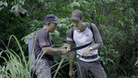 美國型男賈斯汀學打獵  讚原住民上山像去全聯