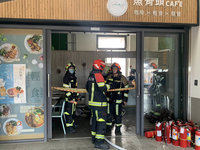 花蓮車站內商店火災 燃燒物墜落險殃普悠瑪備用列車