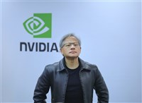 NVIDIA輝達250億美元買庫藏股 黃仁勳：AI熱潮至少到明年