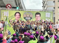 賴清德讚羅致政基層扎根、國防專業 力挺連任