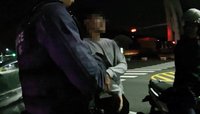 男子凌晨駕車遭攔檢喊找律師 南警查獲毒品送辦