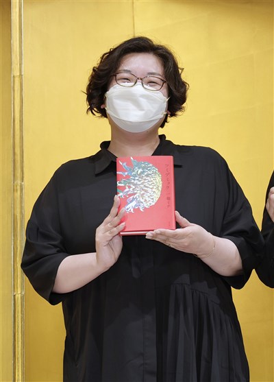 日本作家一穗michi描繪疫情下生活 短篇作品集奪直木賞