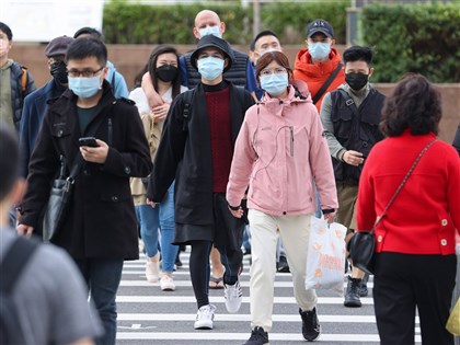 早安世界》高公局籲初五北返上午出發 大陸冷氣團發威北台灣偏冷