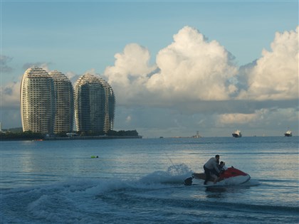 海南新疆西藏暑假旺季爆疫情 旅遊業復甦蒙陰影