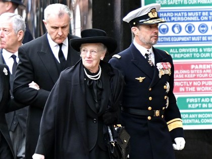 出席伊麗莎白二世葬禮後 82歲丹麥女王確診COVID-19