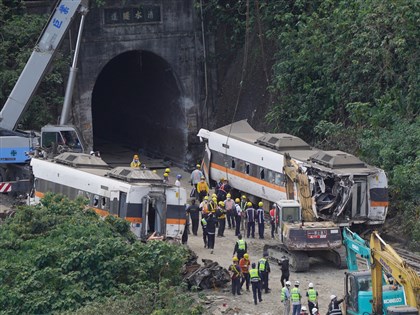 太魯閣號事故 法院：李義祥8罪判7年10月 案發後留現場難認定肇逃