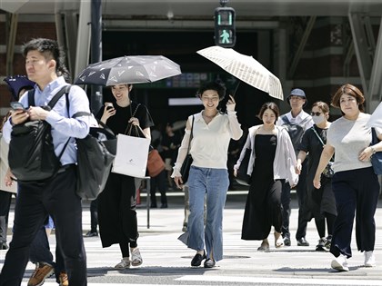 日本三重飆攝氏39.7度高溫  東京55人疑中暑送醫