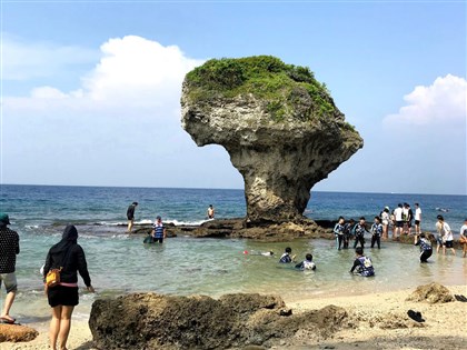 小琉球浮潛聯合漲價挨罰 3業者未繳遭扣押存款