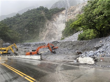 蘇花公路估10日下午搶通 恢復開放雙向及夜間通行