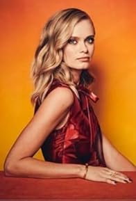 Primary photo for Sara Paxton