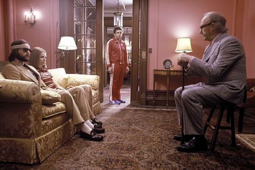 Gene Hackman, Gwyneth Paltrow, Ben Stiller, and Luke Wilson in The Royal Tenenbaums (2001)