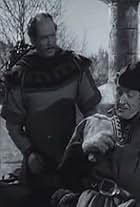 Anthony Dawson and Ian Hunter in The Adventures of Robin Hood (1955)