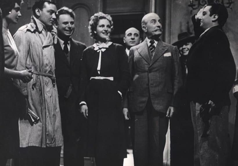 Marcel Dalio, Nora Gregor, Pierre Magnier, Jean Renoir, and Roland Toutain in La règle du jeu (1939)