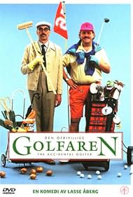 Jon Skolmen and Lasse Åberg in Den ofrivillige golfaren (1991)