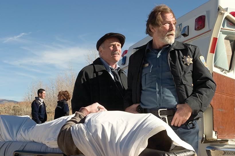 Richard Dreyfuss, James Gammon, and Donevon Martinez in Silver City (2004)