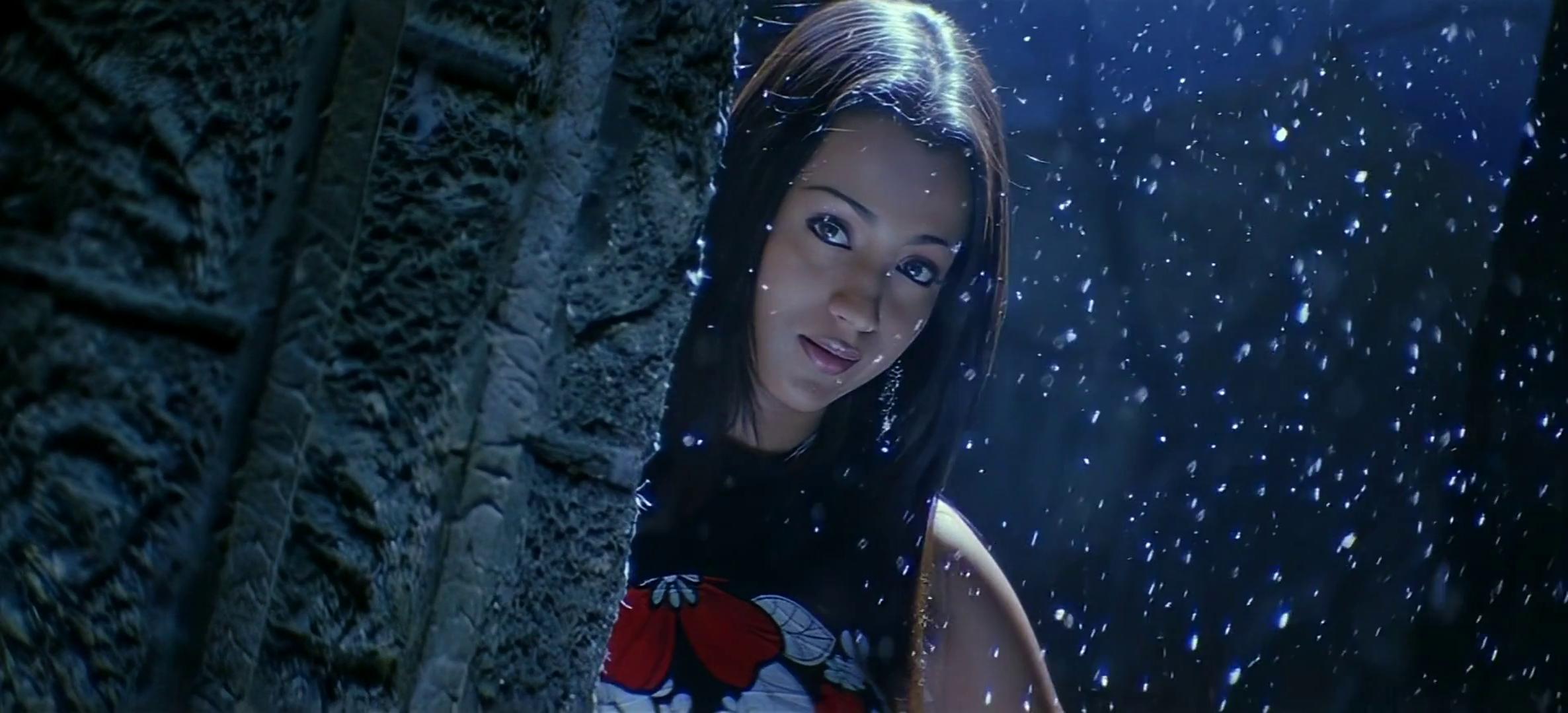 Trisha Krishnan in Athadu (2005)