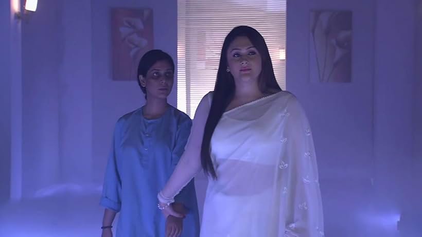 Eva Grover and Sakshi Tanwar in Bade Achhe Lagte Hain (2011)