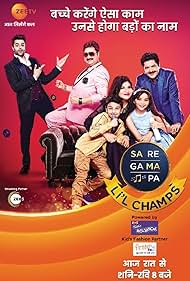 Alka Yagnik, Udit Narayan, Kumar Sanu, and Maniesh Paul in Sa Re Ga Ma Pa L'il Champs (2006)