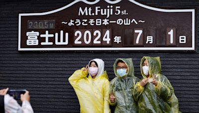 日本富士山開山迎新制 限制人數又徵通行費、外國遊客喊好麻煩 | 國際焦點 - 太報 TaiSounds