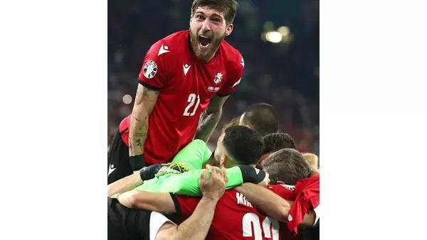 歐國盃》慶祝喬治亞奇蹟晉16強　前總理億萬富豪送上3.4億台幣
