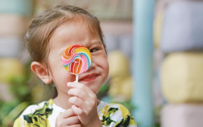 萬聖節到了　如何幫孩子選擇「比較健康」的糖果？