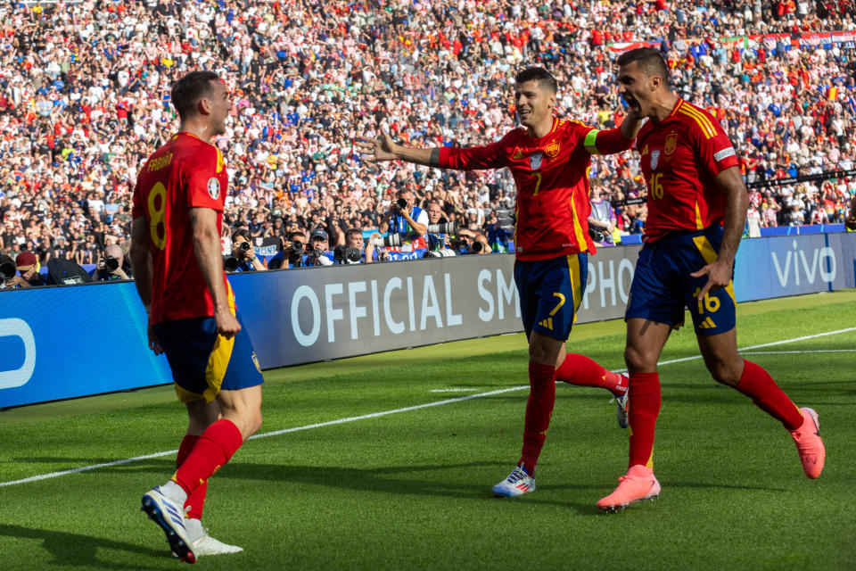 西班牙在上半場就成功踢進3球，奠定比賽勝基。(Photo by Andrzej Iwanczuk/NurPhoto via Getty Images)