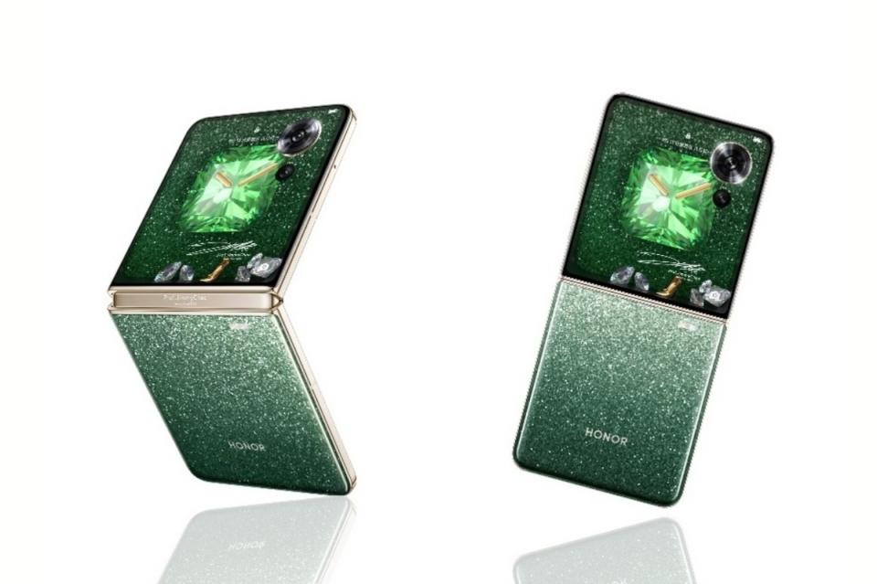 榮耀推出旗下首款直向螢幕凹折手機Magic V Flip，外側螢幕尺寸增加至4吋