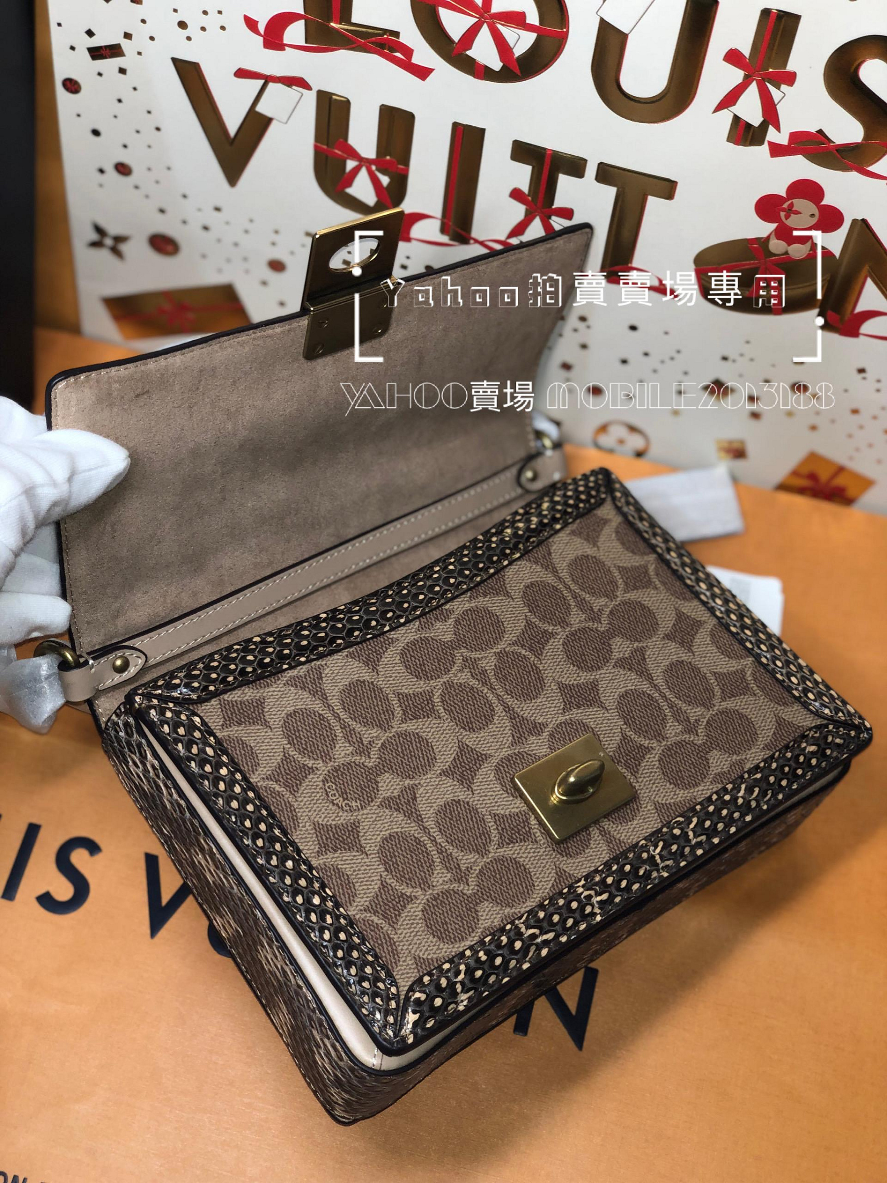 台灣現貨 全新正品 COACH HUTTON 89068 真蛇皮+老花帆布+牛皮 YSL NIKI 流浪包 方型包 CF翻蓋包