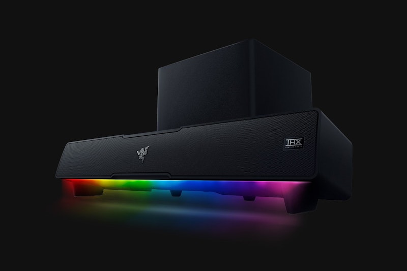 Razer 事隔多年推出新一代 Leviathan V2 電競 Soundbar ，規格提升並加入 THX Spatial Audio 和 Razer Chroma 光效