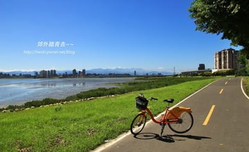 粼光淡水河：八里左岸自行車道~~