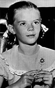 Natalie Wood 1947 photo.jpg