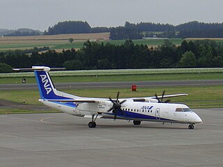 ANA DHC-8 Dash 8 Q400