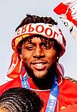 Thumbnail for File:LFC Parade 2019 01 Divock Origi.jpg