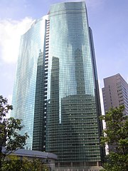 Shiodome City Center, the current headquarters of ANA 汐留シティセンター。全日空の本社。