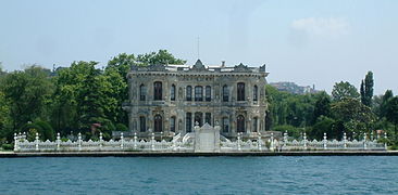 Küçüksu Palace