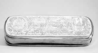 Tobacco box MET 163819.jpg