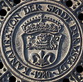 Wappen auf Kanaldeckel