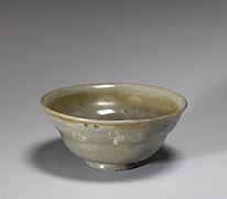 Korean - Tea Bowl with Slip-inlaid Decoration - Walters 49134 - Profile.jpg
