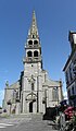 Plounéour-Trez : la façade occidentale de l'église paroissiale Saint-Pierre.