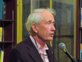 2009 - Frank McCourt dies