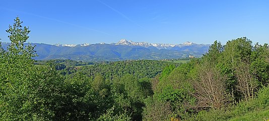 Panorama avec Le Pic-d-Midi.
