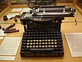 Deutsch: Hesses Schreibmaschine