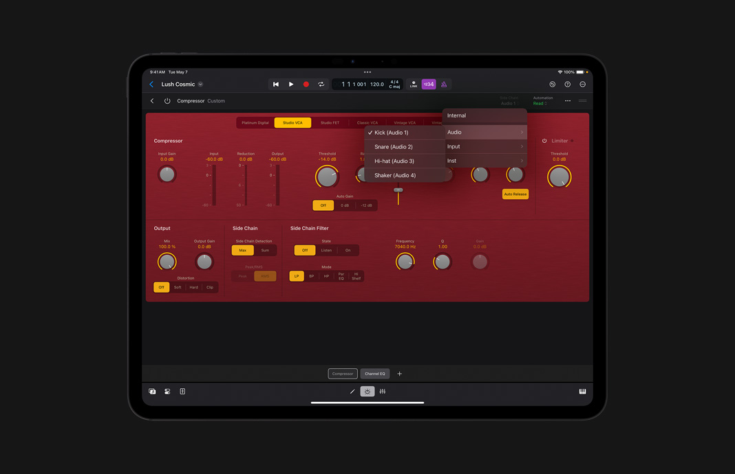 Interface de usuário de um plugin compressor no Logic Pro para iPad.