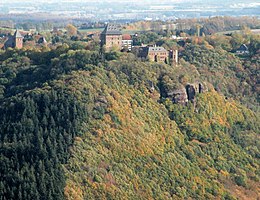 Burg nideggen0410.jpg