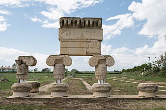 Temple ionique d'Artémis, au nord de l'alignement des temples.