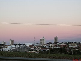 Vista do município ao entardecer